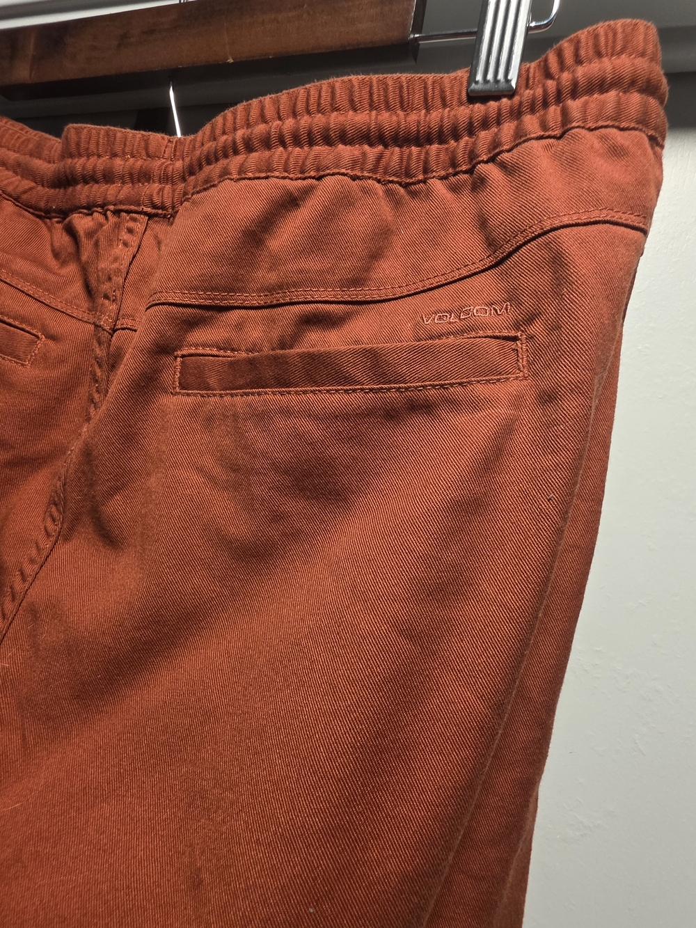 Volcom Men's Rust Drawstring Joggers - Picture 4 of 10